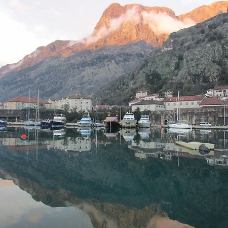 Apartments Popovic Kotor Exterior foto