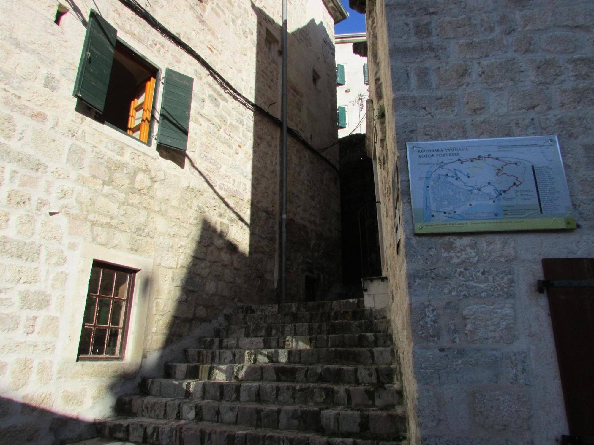 Apartments Popovic Kotor Exterior foto