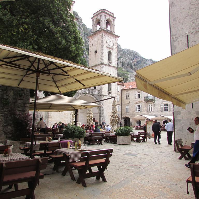 Apartments Popovic Kotor Exterior foto